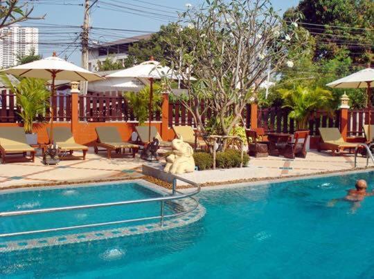 Pattara Mansion พัทยา Hotel Pattaja Kültér fotó