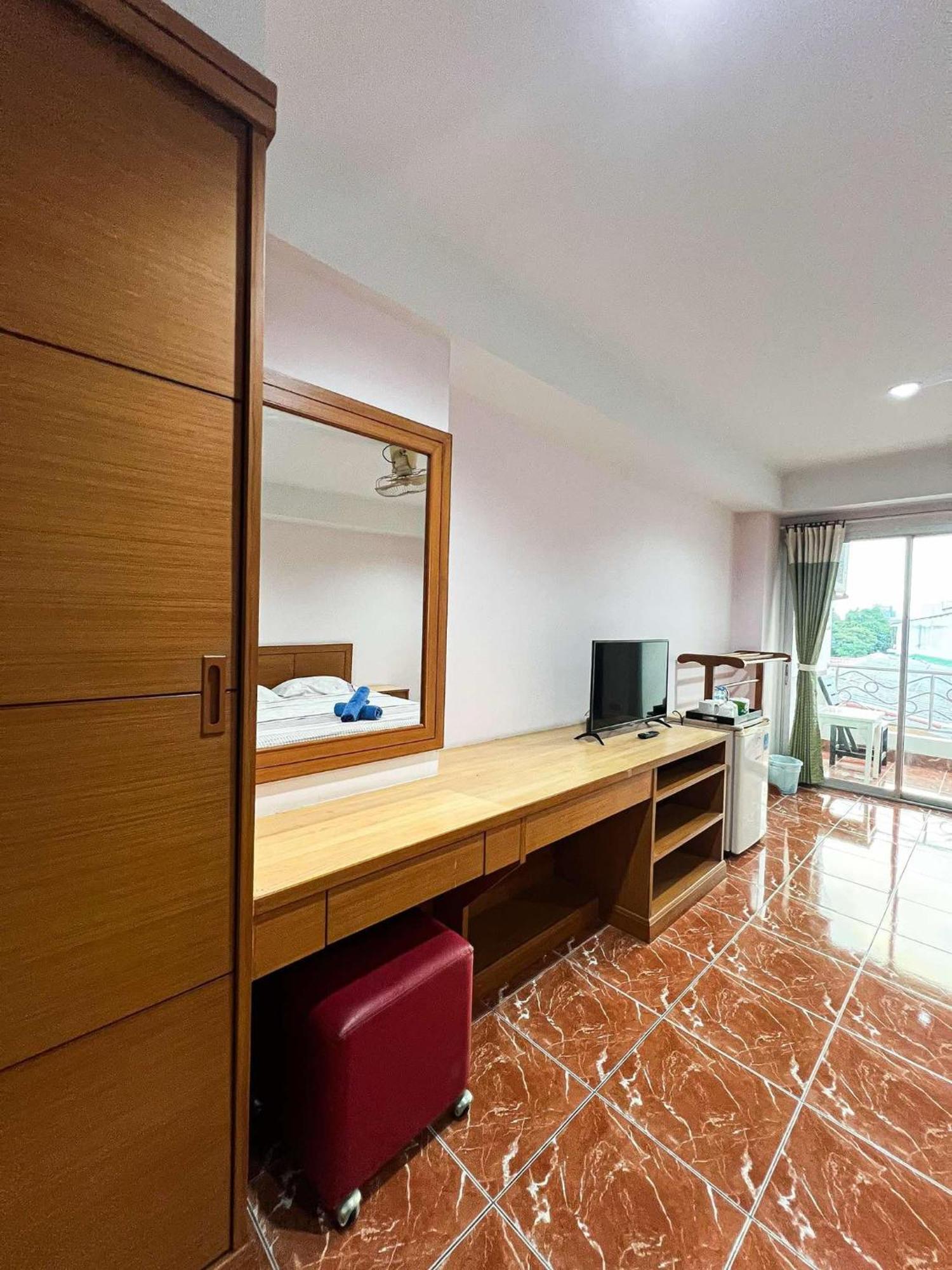 Pattara Mansion พัทยา Hotel Pattaja Kültér fotó